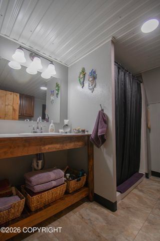 37403 Longview Street, Sterling, AK 99672