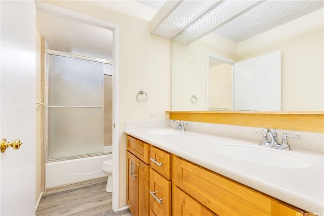 98-500 Koauka Loop 7G, Aiea, HI 96701