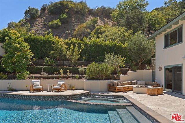 9830 Beeson Drive, Los Angeles, CA 90210