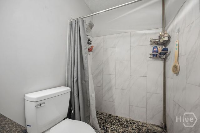 906 Wrenwood Lane, Hinesville, GA 31313