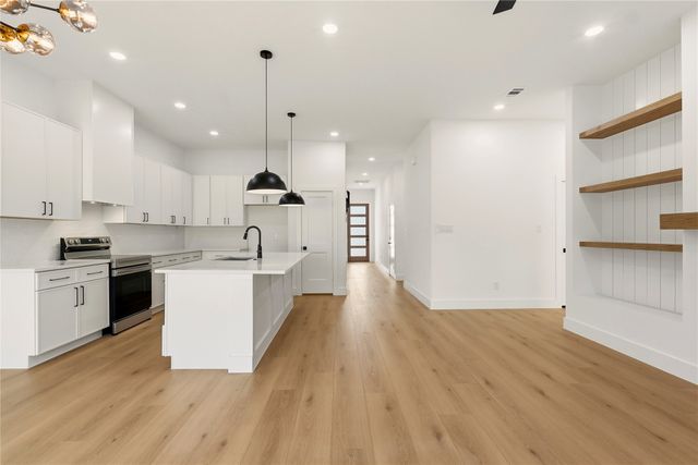 9419 Briggs Street, Dallas, TX 75227