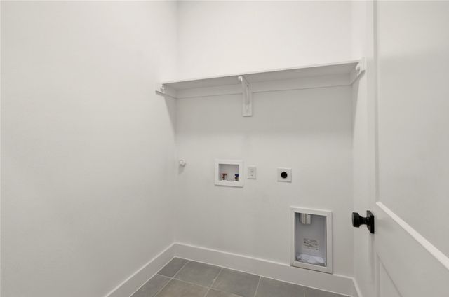 9419 Briggs Street, Dallas, TX 75227