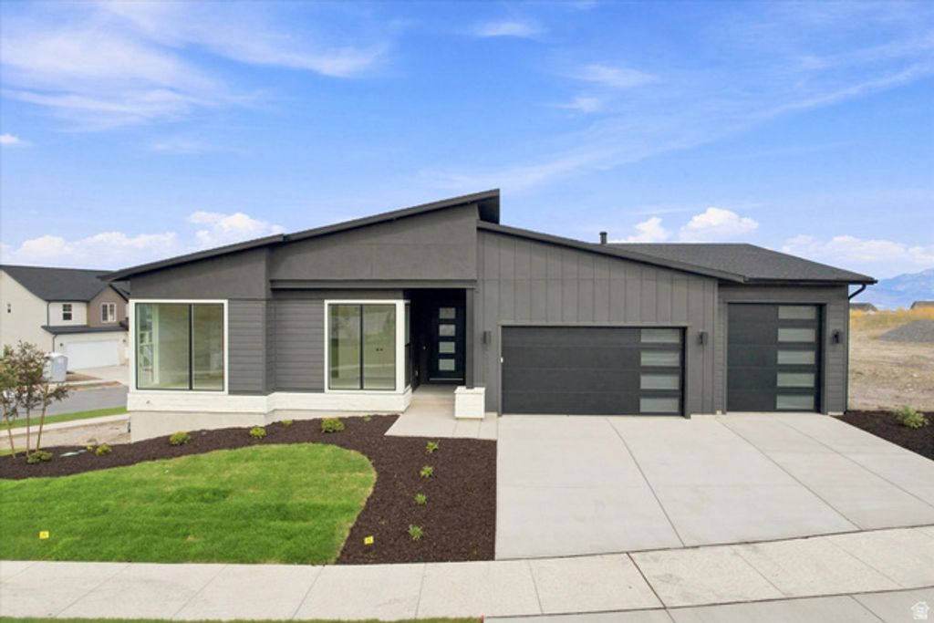 2818 N SALVIA DR #2017, Saratoga Springs, UT 84045 — exterior