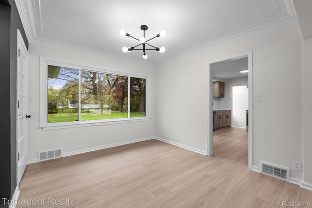 19771 Old Homestead Drive, Harper Woods, MI 48225
