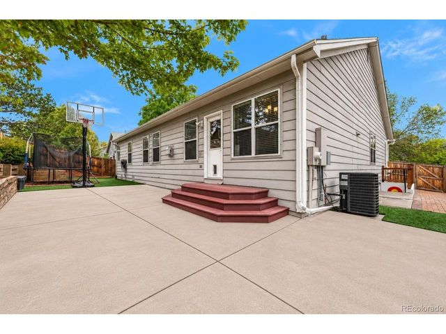 13673 W Bates Ave, Lakewood, CO 80228