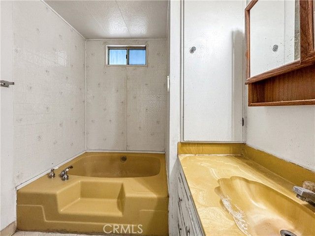 777 S Temescal Street 8, Corona, CA 92879