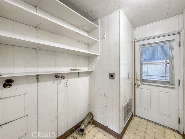 777 S Temescal Street 8, Corona, CA 92879