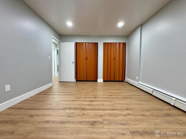 1032 Cricket Lane, Woodbridge Proper, NJ 08095