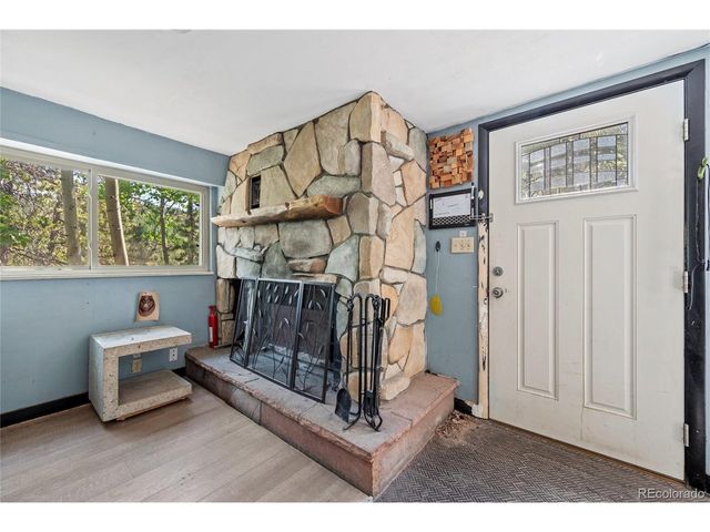 10275 Dowdle Dr, Golden, CO 80403