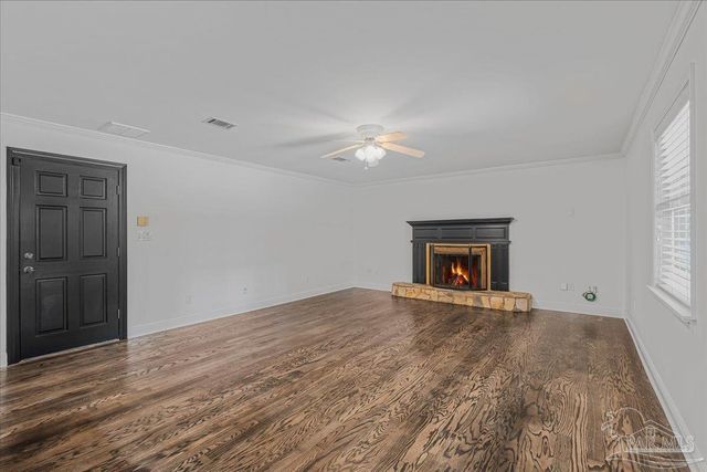 4165 Monteigne Dr, Pensacola, FL 32504