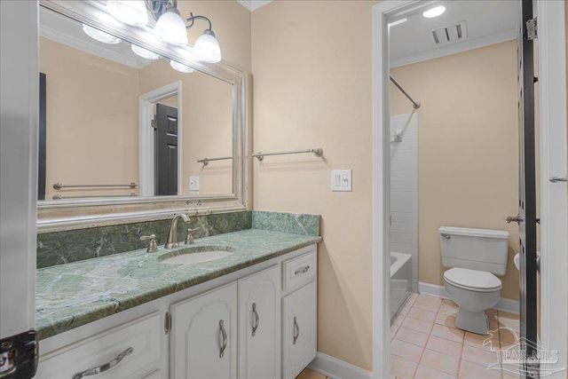 4165 Monteigne Dr, Pensacola, FL 32504