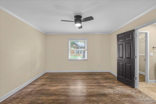 4165 Monteigne Dr, Pensacola, FL 32504