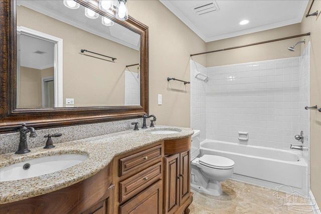 4165 Monteigne Dr, Pensacola, FL 32504