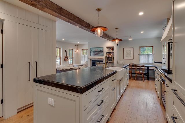 2045 West Lake Boulevard, Tahoe City, CA 96145