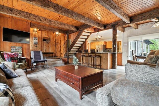 43151 Sheephorn Road, Big Bear, CA 92315