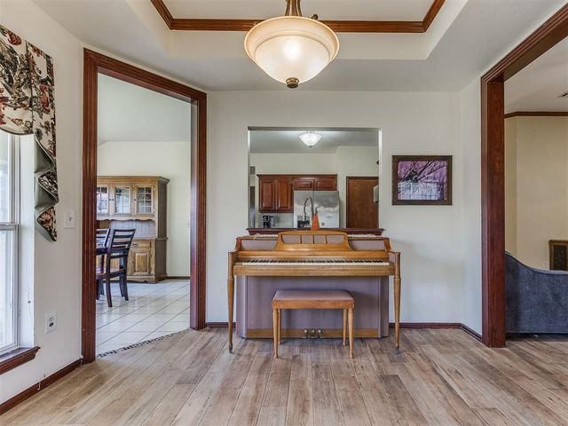 932 NW 171st Place, Edmond, OK 73012