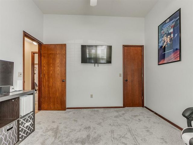 932 NW 171st Place, Edmond, OK 73012