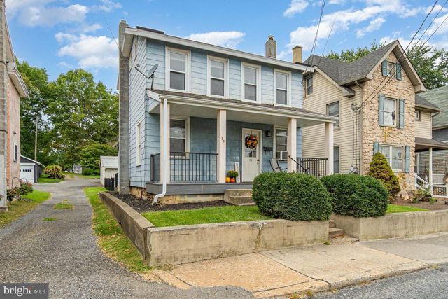 28 S CHURCH ST, Quarryville, PA 17566