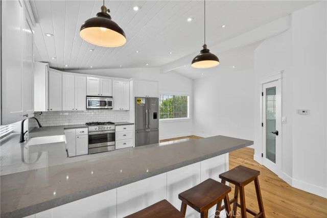 456 Ocean View, Hermosa Beach, CA 90254