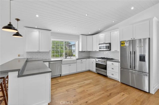 456 Ocean View, Hermosa Beach, CA 90254
