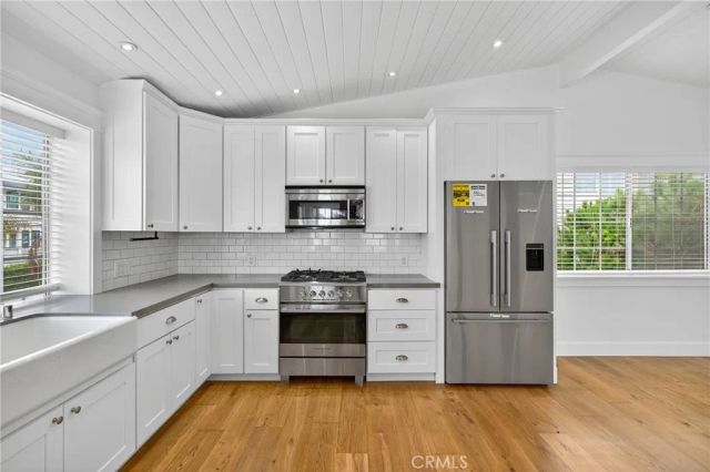 456 Ocean View, Hermosa Beach, CA 90254