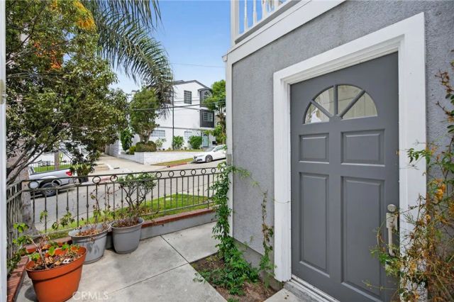 456 Ocean View, Hermosa Beach, CA 90254