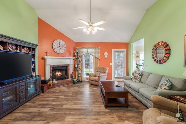 207 Castle Pines Drive, Bonaire, GA 31047