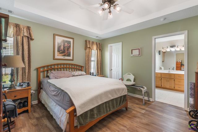 207 Castle Pines Drive, Bonaire, GA 31047