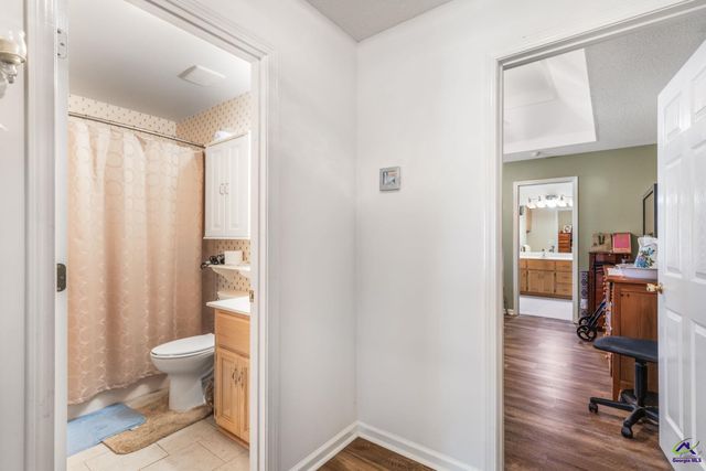 207 Castle Pines Drive, Bonaire, GA 31047