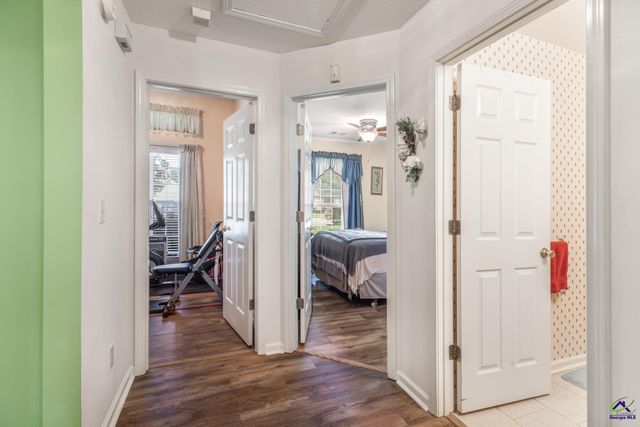 207 Castle Pines Drive, Bonaire, GA 31047