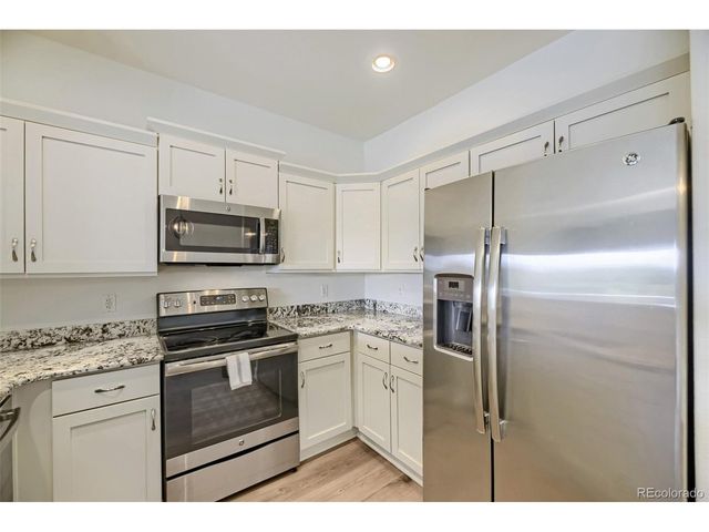 7498 S Alkire St 201, Littleton, CO 80127