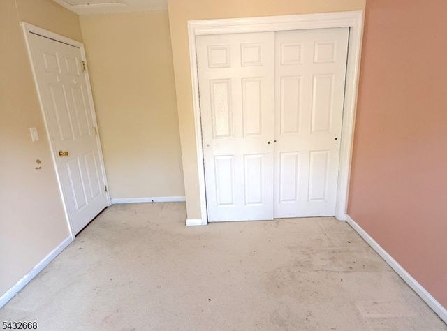 5 Magnolia Ln, Cedar Grove Twp., NJ 07009
