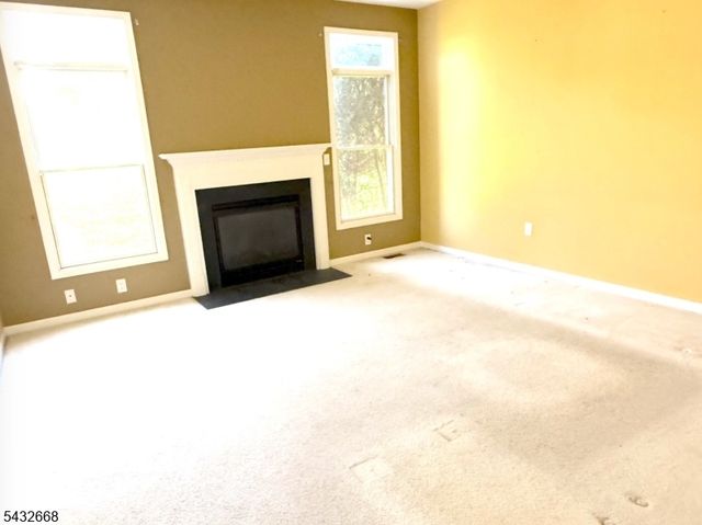 5 Magnolia Ln, Cedar Grove Twp., NJ 07009