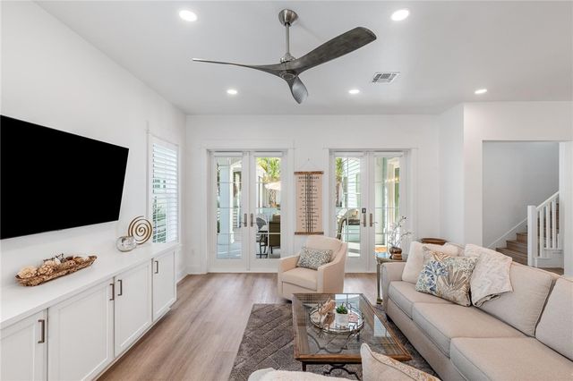 186 Sage Lane, Port Aransas, TX 78373