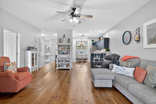 209B N Berrong Street, Hiawassee, GA 30546