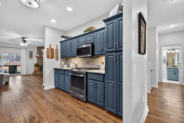 209B N Berrong Street, Hiawassee, GA 30546