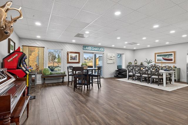 209B N Berrong Street, Hiawassee, GA 30546