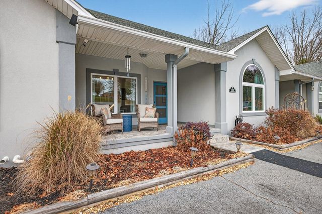 209B N Berrong Street, Hiawassee, GA 30546