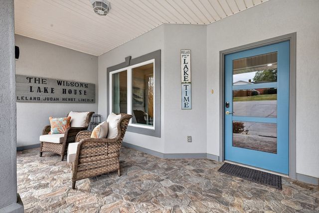 209B N Berrong Street, Hiawassee, GA 30546