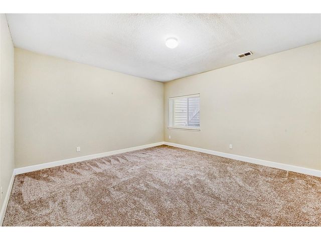 9894 Eagle River St, Littleton, CO 80125