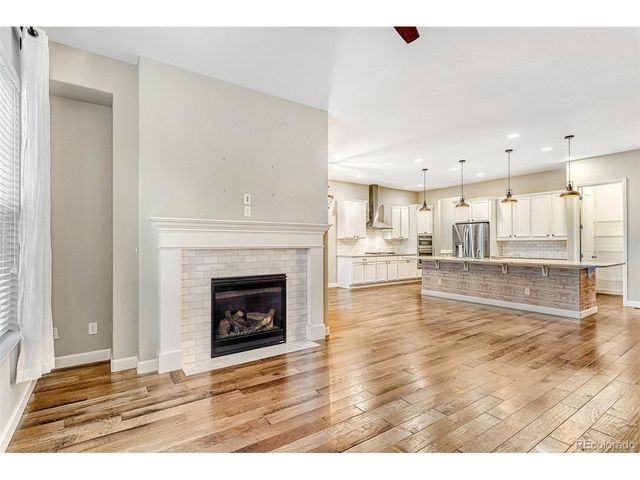 9894 Eagle River St, Littleton, CO 80125