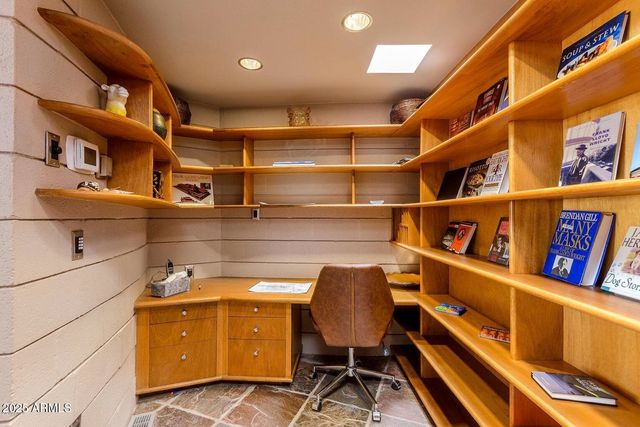 6836 N 36th Street, Phoenix, AZ 85018