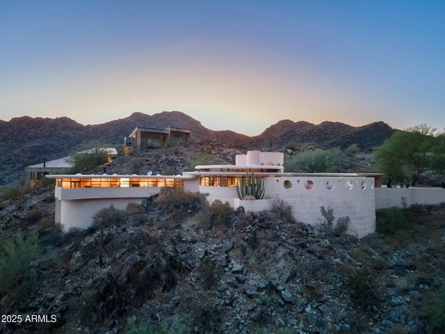 6836 N 36th Street, Phoenix, AZ 85018