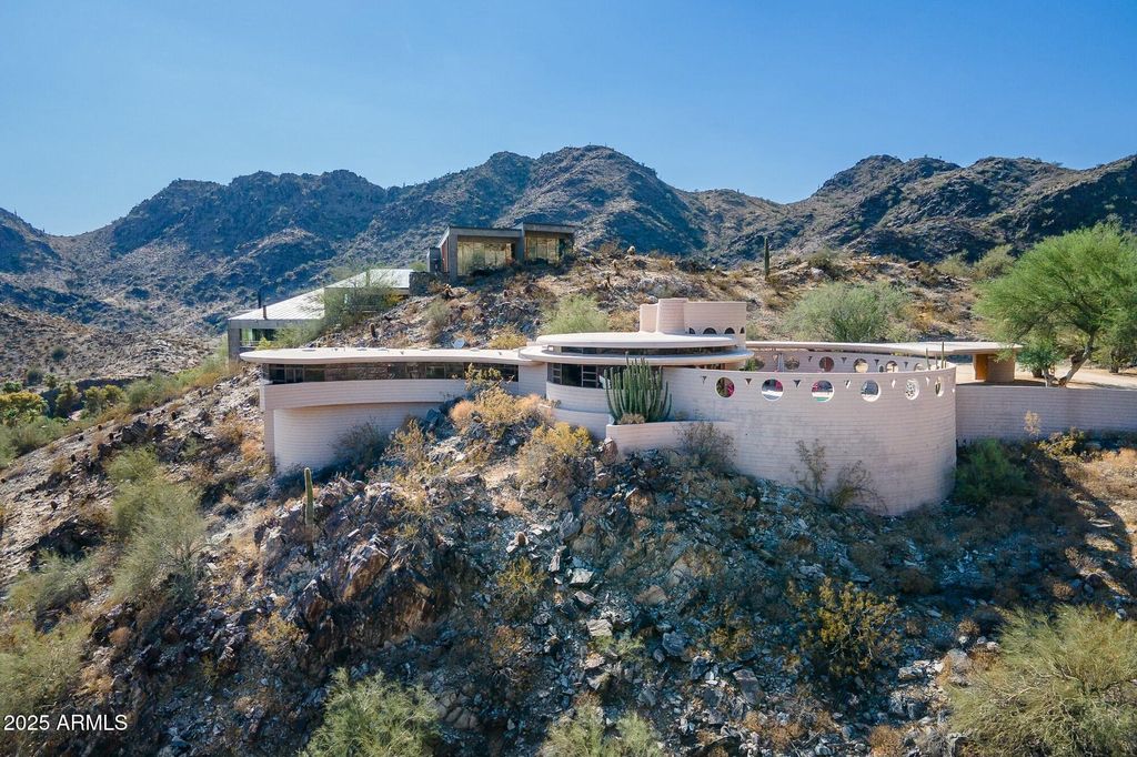 6836 N 36th Street, Phoenix, AZ 85018