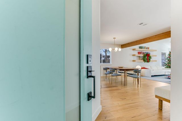 3705 Alexandria DR, Austin, TX 78749