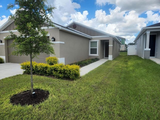 1055 PAPAYA CIRCLE, Davenport, FL 33897