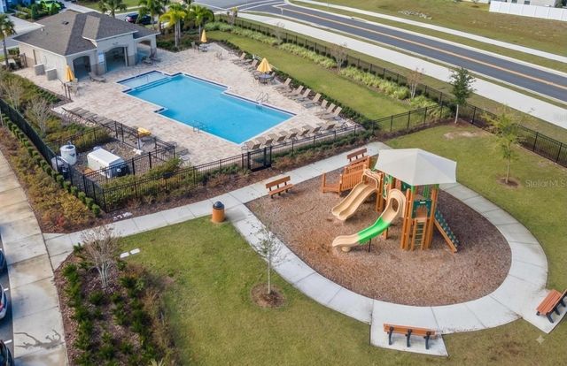 1055 PAPAYA CIRCLE, Davenport, FL 33897