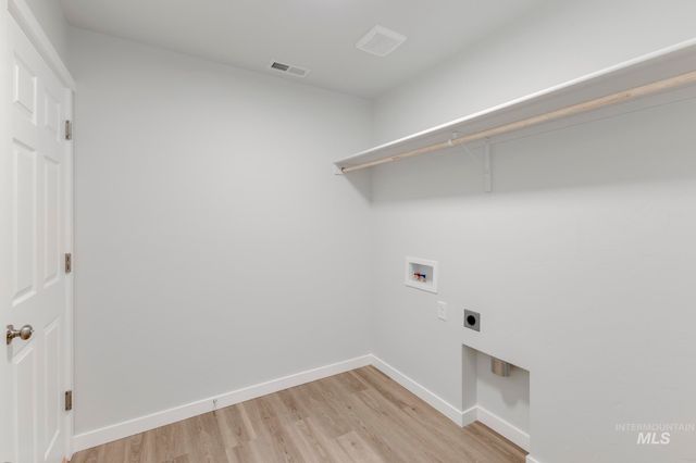 315 N Madrone Ave, Kuna, ID 83634