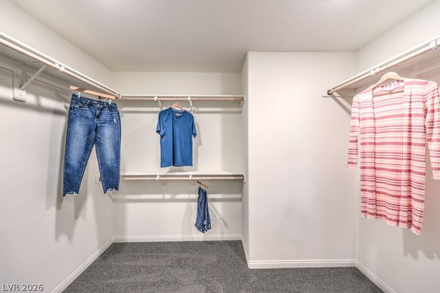 1102 Peacock Plume Street, Henderson, NV 89011