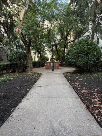 2167 33rd Street 3H, Astoria, NY 11105